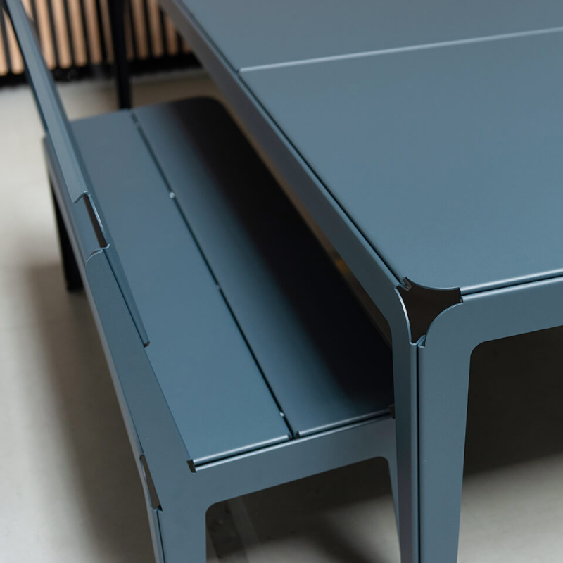 Bended bankje van Weltevree