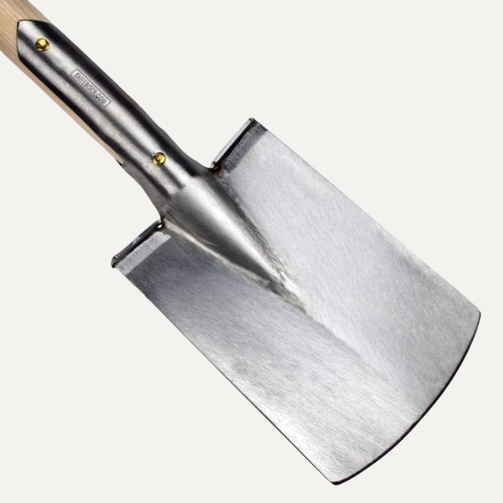 Border spade met steps van Sneeboer