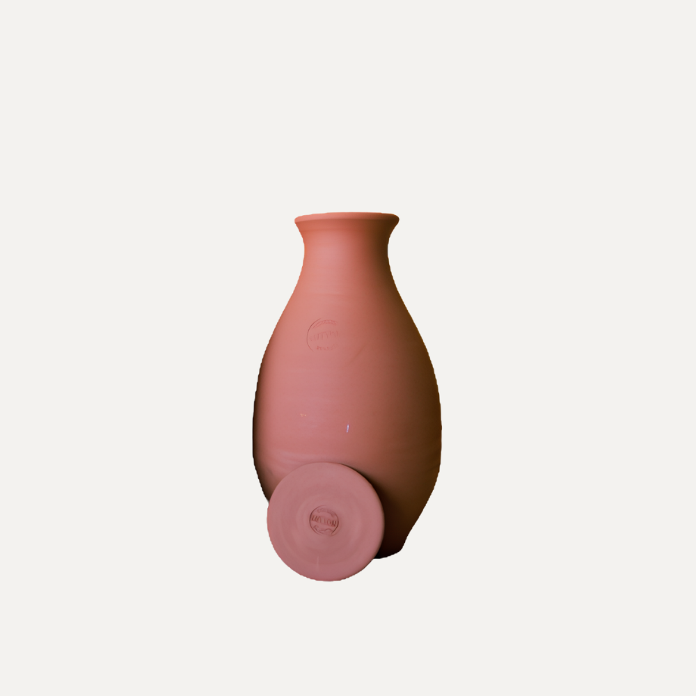 Olla terracotta waterreservoir