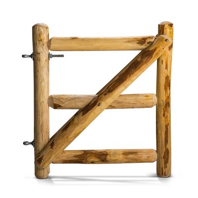 Kastanje rondhout poort incl. hang- en sluitwerk