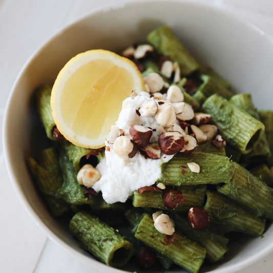 Pasta with green sauce à la Julius Roberts