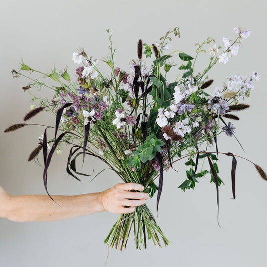 Flower bundle 'Larking around'