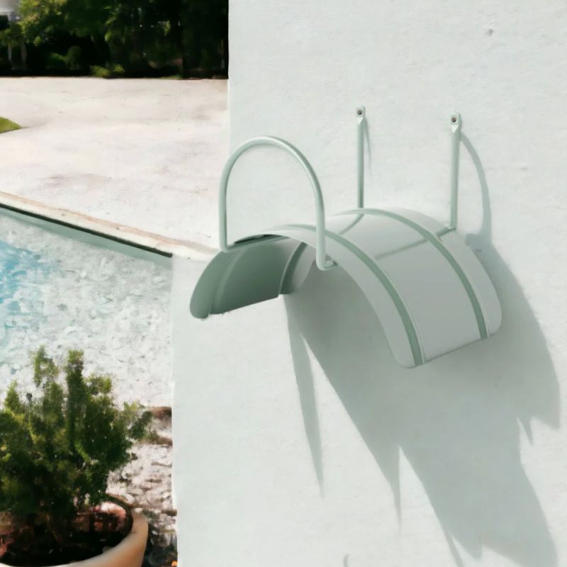 Wall holder for garden hose Graceful Green