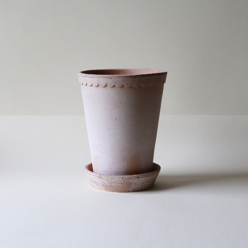 Helena terracotta tall pot