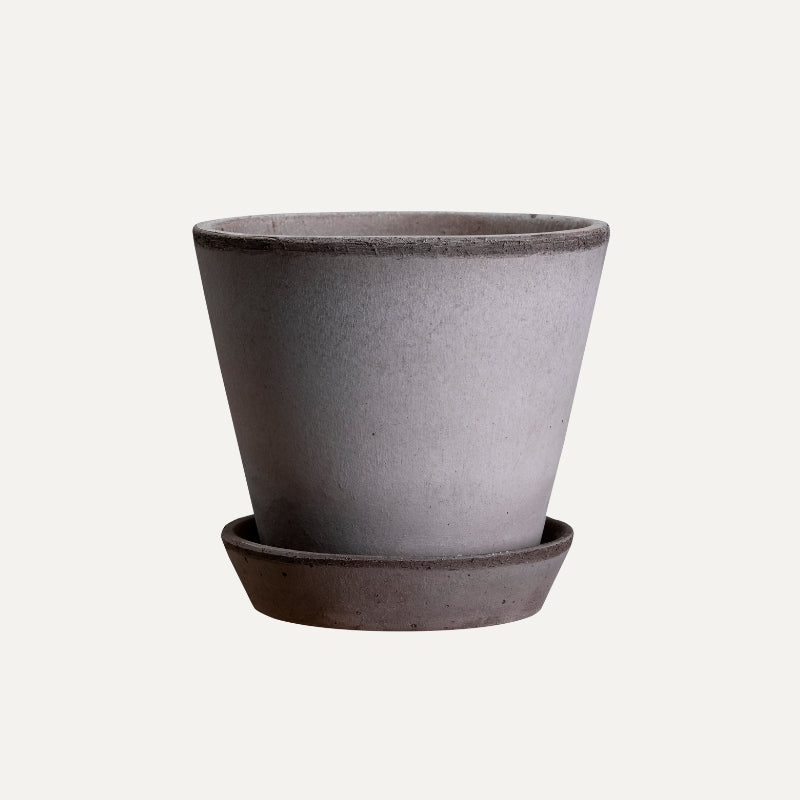 Julie terracotta pot